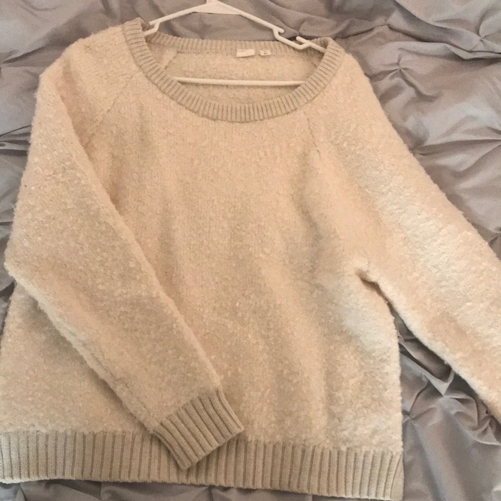 Gap White Fleece Sweater